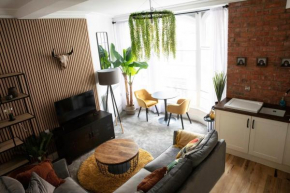 Luxurious 1 Bedroom Lace Market Apartment